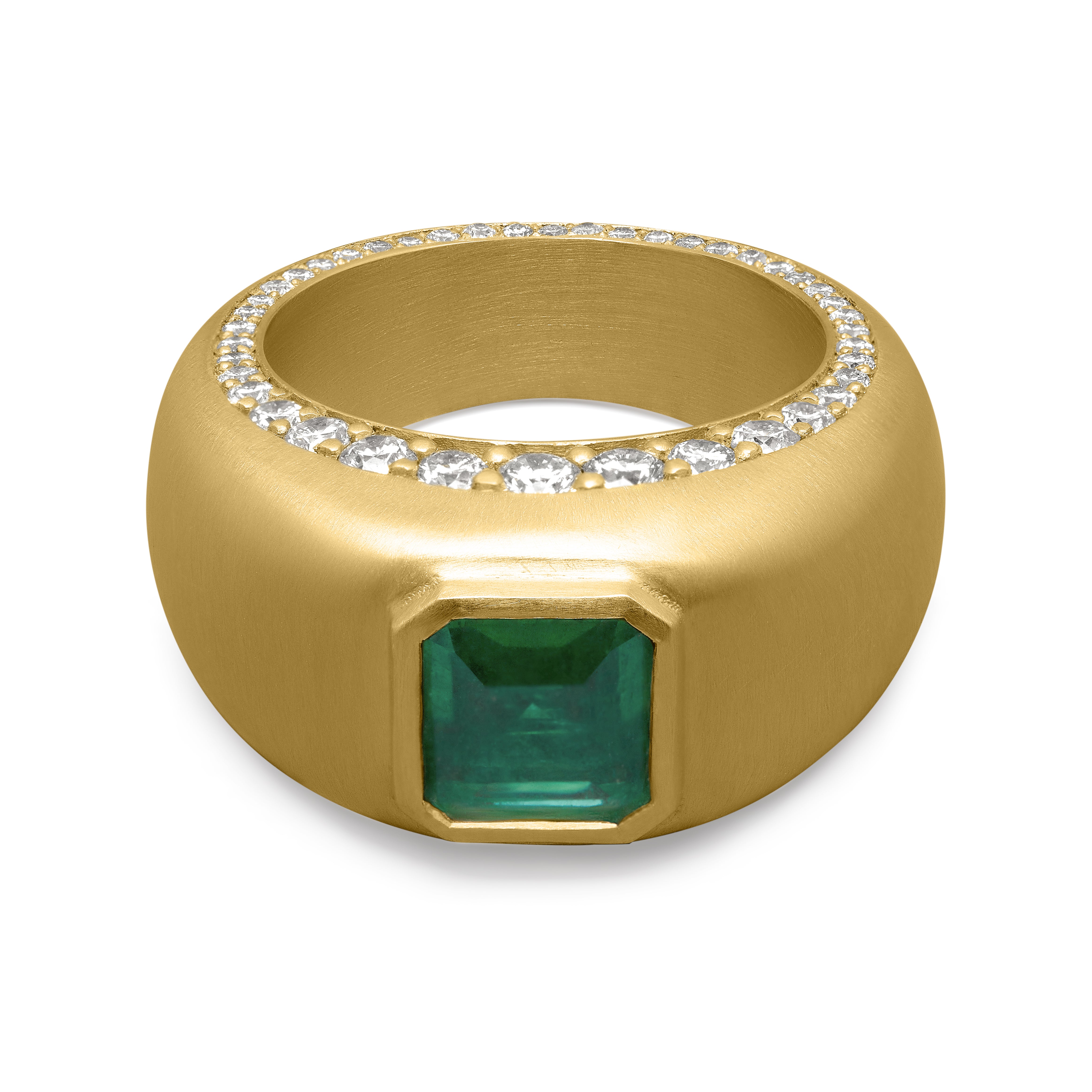 Emerald Bombe Ring